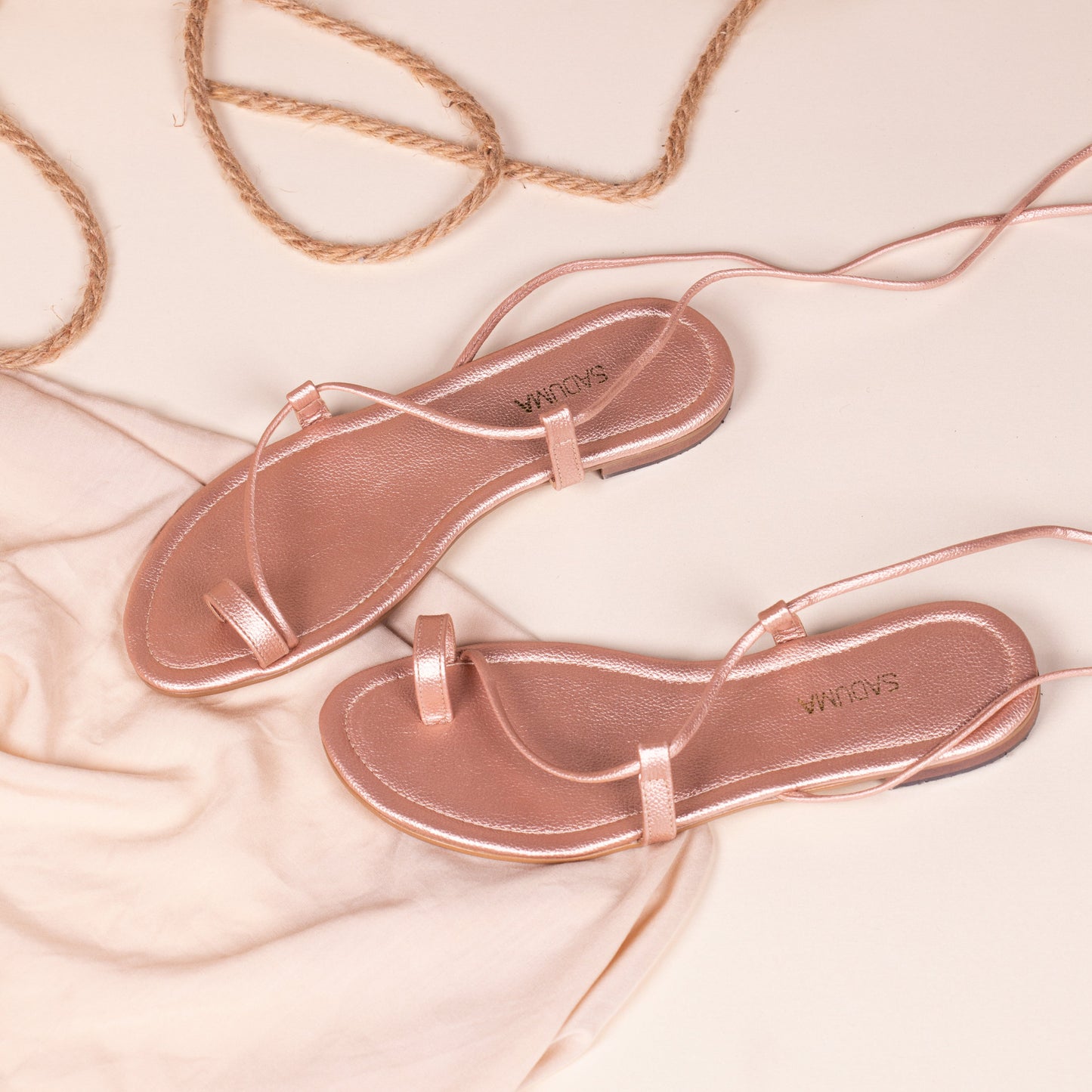 SANDALIAS BELLA