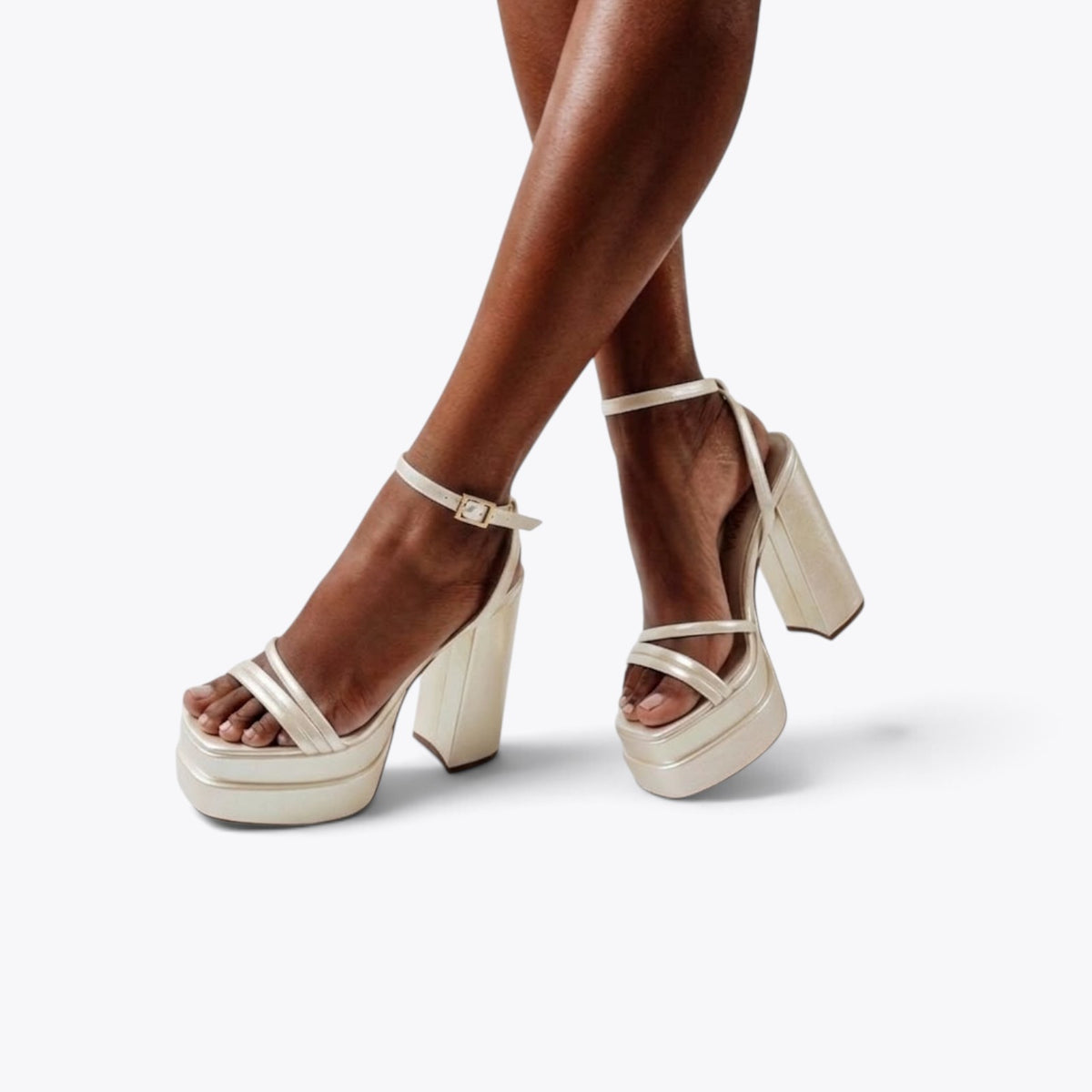 TACONES DAKOTA